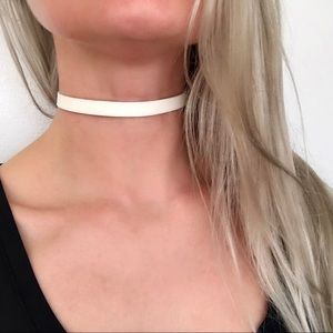 White Choker